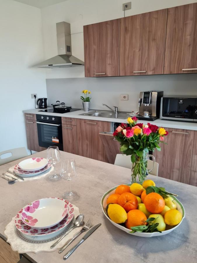 Sole Di Diana Luxury Apartments Peschiera del Garda Extérieur photo